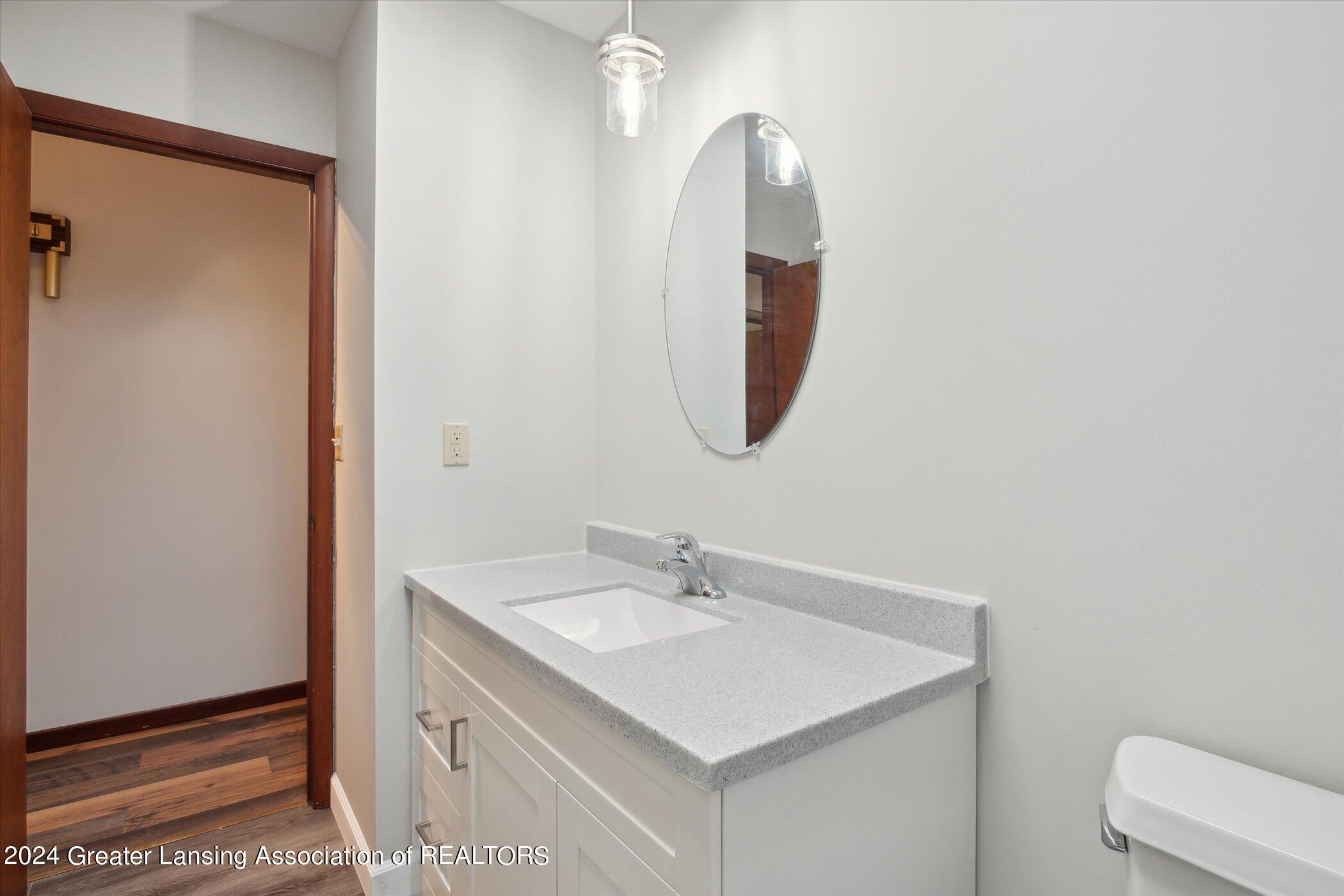 1009 West Barnes Road Mason, MI 48854 - Photo 34 of 65 29-1009-W-Barnes-Rd-Mason-MI-48854-Windo