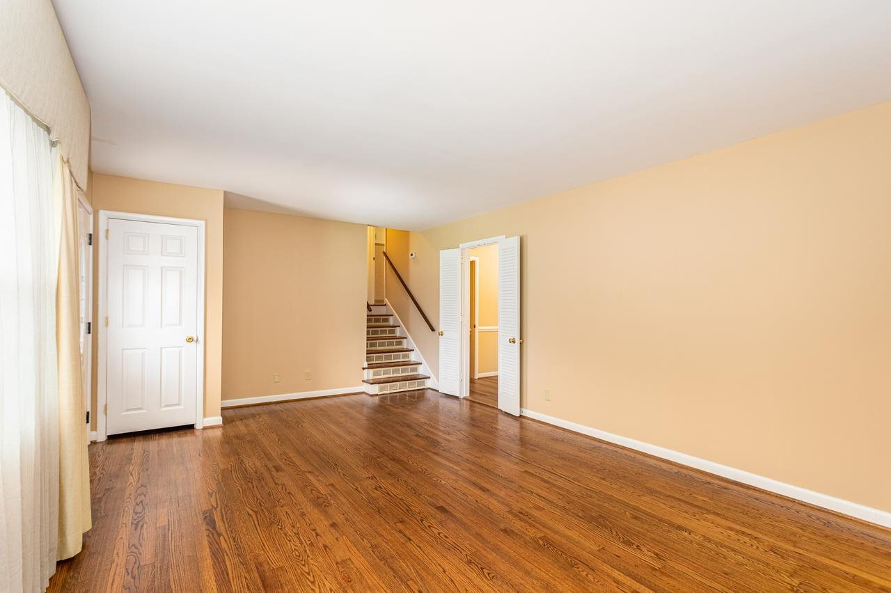 1301 Ashburton Road Raleigh, NC 27606 - Photo 6 of 26 Photo 6