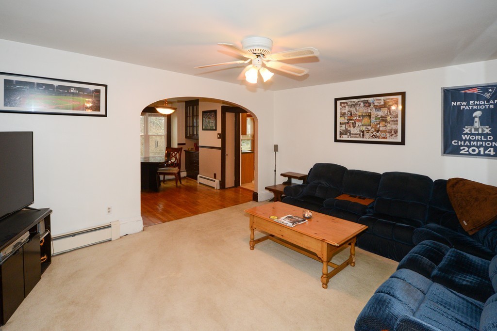 4 Mystic Street Worcester, MA 01607 - Photo 5 of 21 Gallery Image 5