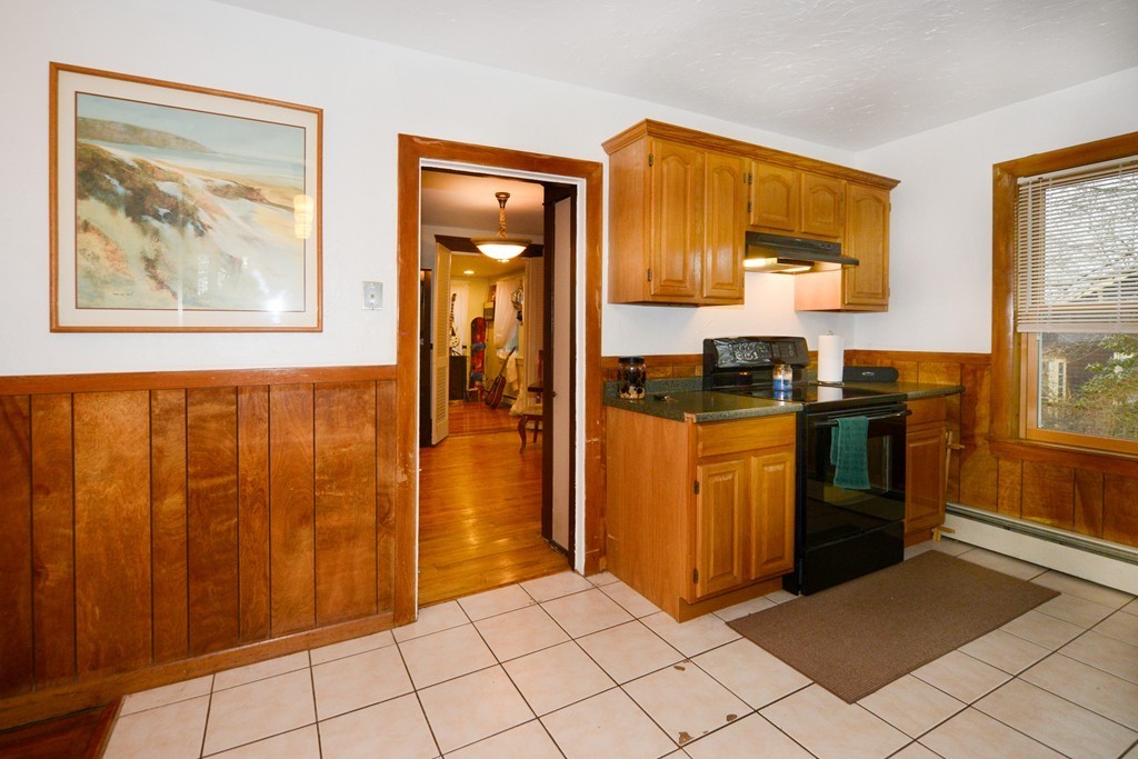 4 Mystic Street Worcester, MA 01607 - Photo 9 of 21 Gallery Image 9