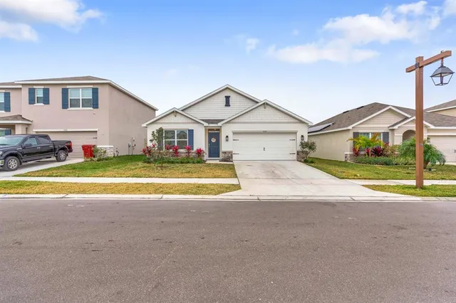 $349,900 | 3505 Thistle Bank Court, Plant City, FL 33565