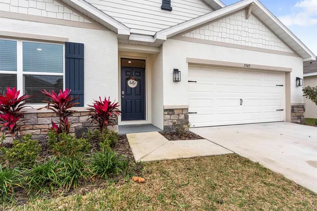 $349,900 | 3505 Thistle Bank Court, Plant City, FL 33565