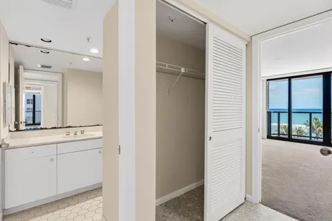 $2,095,000 | 3440 South Ocean Boulevard, Unit 502S, Palm Beach, FL 33480