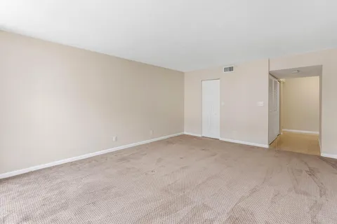 $2,095,000 | 3440 South Ocean Boulevard, Unit 502S, Palm Beach, FL 33480