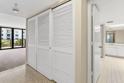 $2,095,000 | 3440 South Ocean Boulevard, Unit 502S, Palm Beach, FL 33480