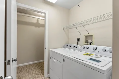 $2,095,000 | 3440 South Ocean Boulevard, Unit 502S, Palm Beach, FL 33480