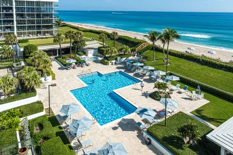$2,095,000 | 3440 South Ocean Boulevard, Unit 502S, Palm Beach, FL 33480