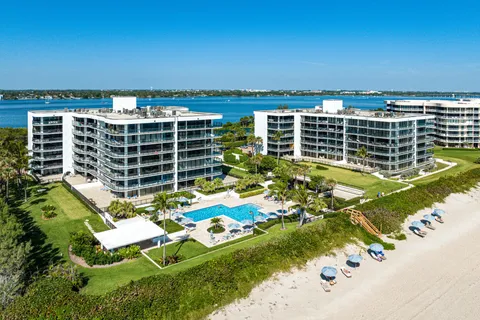 $2,095,000 | 3440 South Ocean Boulevard, Unit 502S, Palm Beach, FL 33480