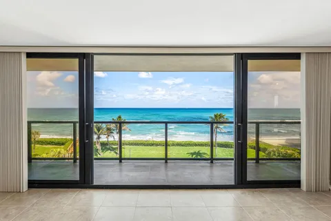 $2,095,000 | 3440 South Ocean Boulevard, Unit 502S, Palm Beach, FL 33480