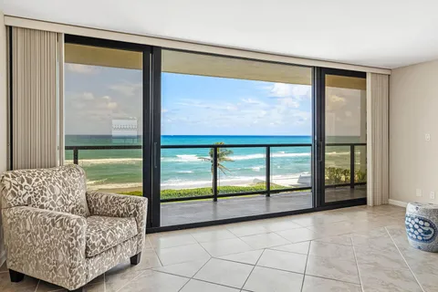 $2,095,000 | 3440 South Ocean Boulevard, Unit 502S, Palm Beach, FL 33480