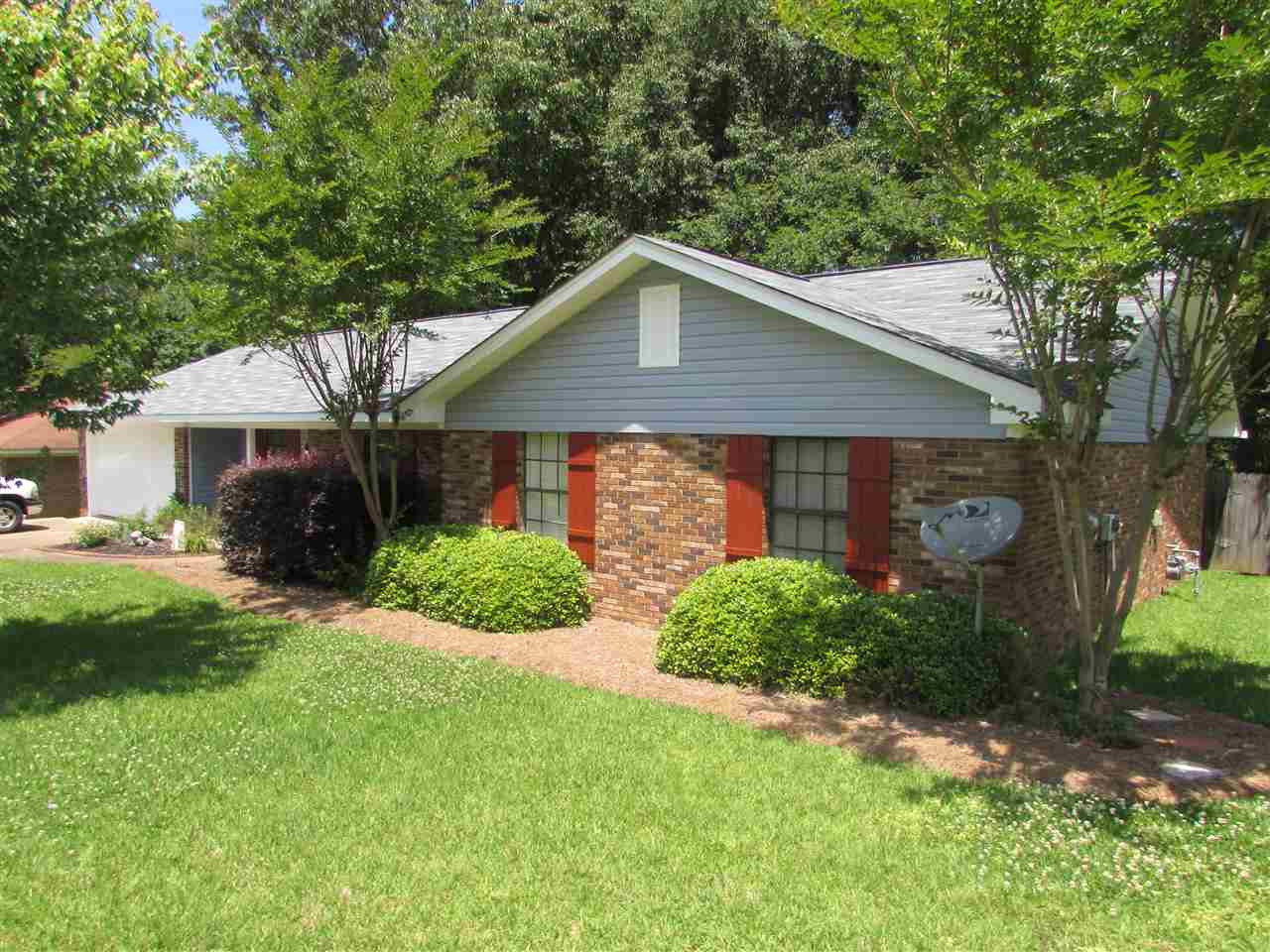 163 Summit Ridge Drive Brandon, MS 39042 - Photo 1 of 46 Photo 1
