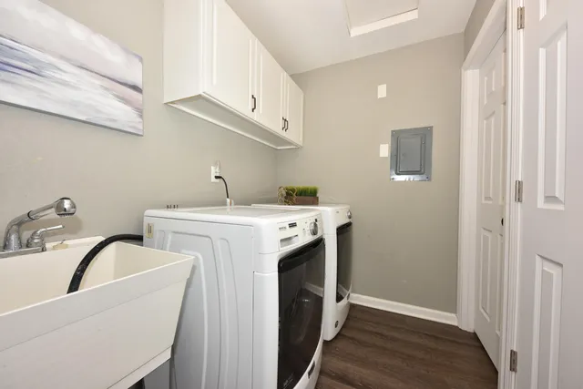 $165,000 | N115W17113 Armada Drive, Unit 12, Germantown, WI 53022