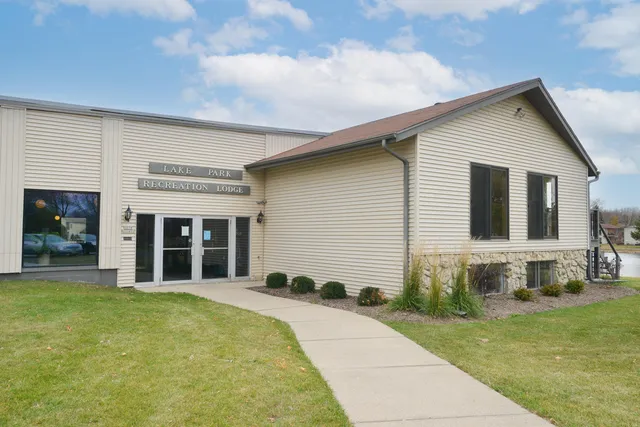 $165,000 | N115W17113 Armada Drive, Unit 12, Germantown, WI 53022