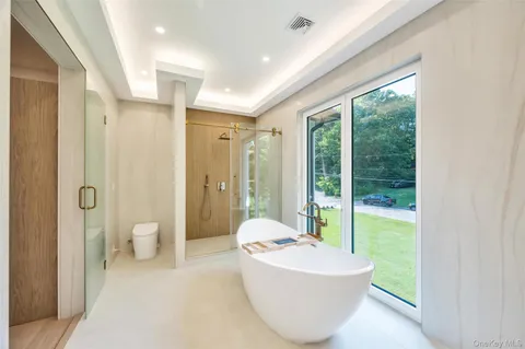 $4,350,000 | 15 Folger Lane, Dix Hills, NY 11746