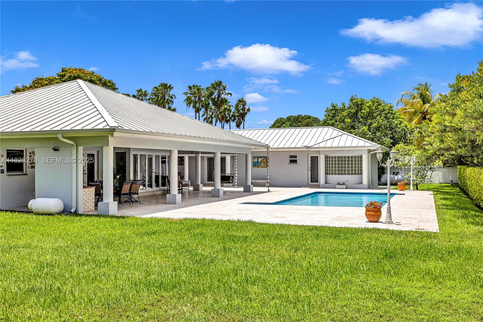 10563 Southwest 92nd Avenue Miami, FL 33176 - Photo 15 of 87