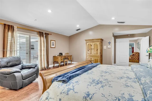 $2,700,000 | 10563 Southwest 92nd Avenue, Miami, FL 33176