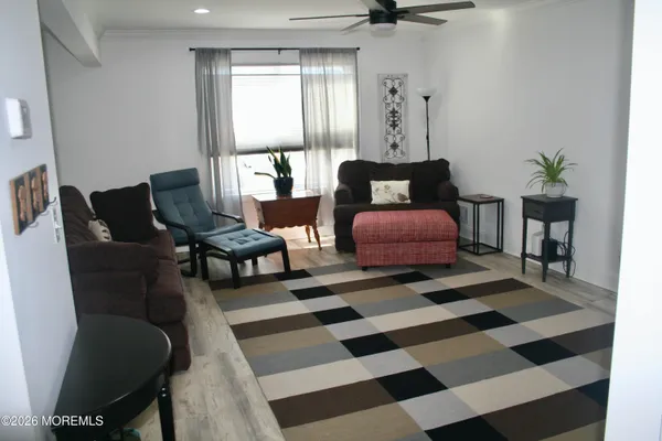 $649,000 | 861 Glenwood Place, Brick, NJ 08723