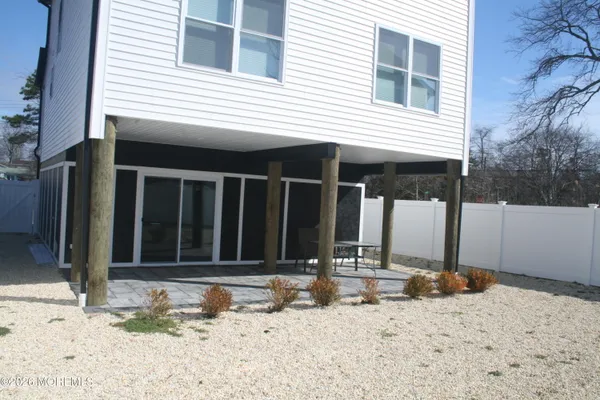 $649,000 | 861 Glenwood Place, Brick, NJ 08723