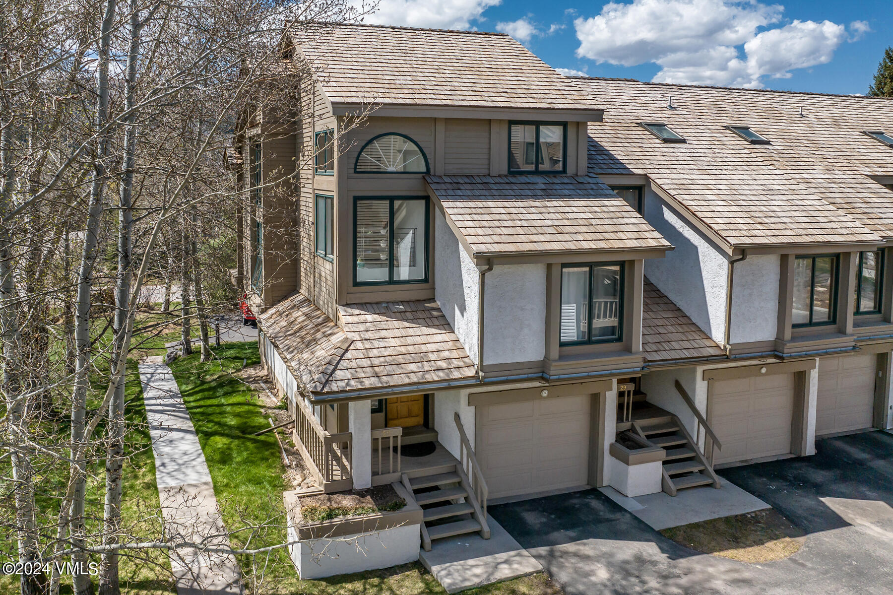 931 Singletree Road, Unit 28 Edwards, CO 81632 - Photo 1 of 34 Exterior front