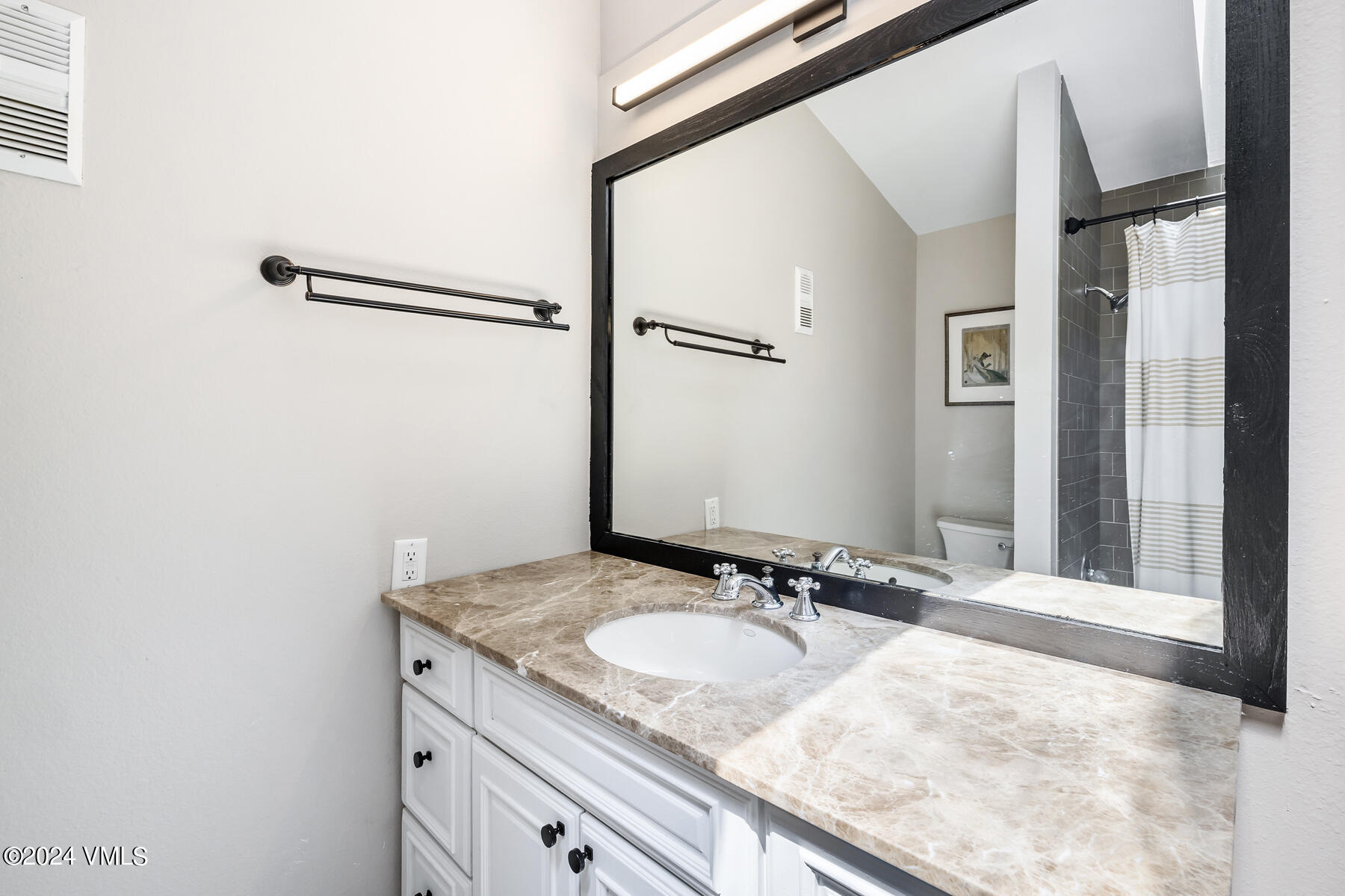 931 Singletree Road, Unit 28 Edwards, CO 81632 - Photo 24 of 34 Bathroom 3
