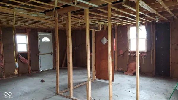 $49,900 | 355 West Commerce Street, Dunkirk, IN 47336