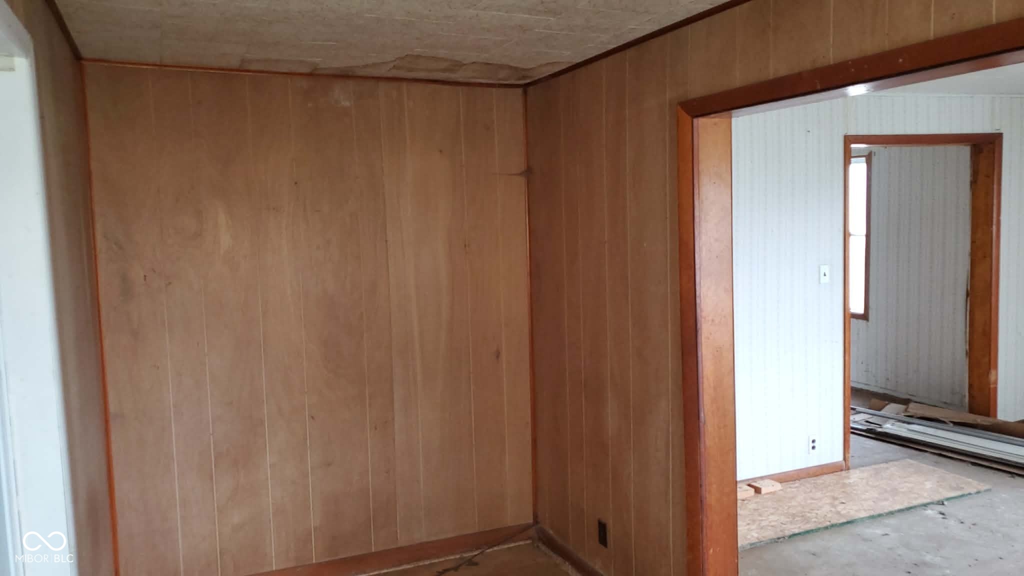 355 West Commerce Street Dunkirk, IN 47336 - Photo 13 of 25