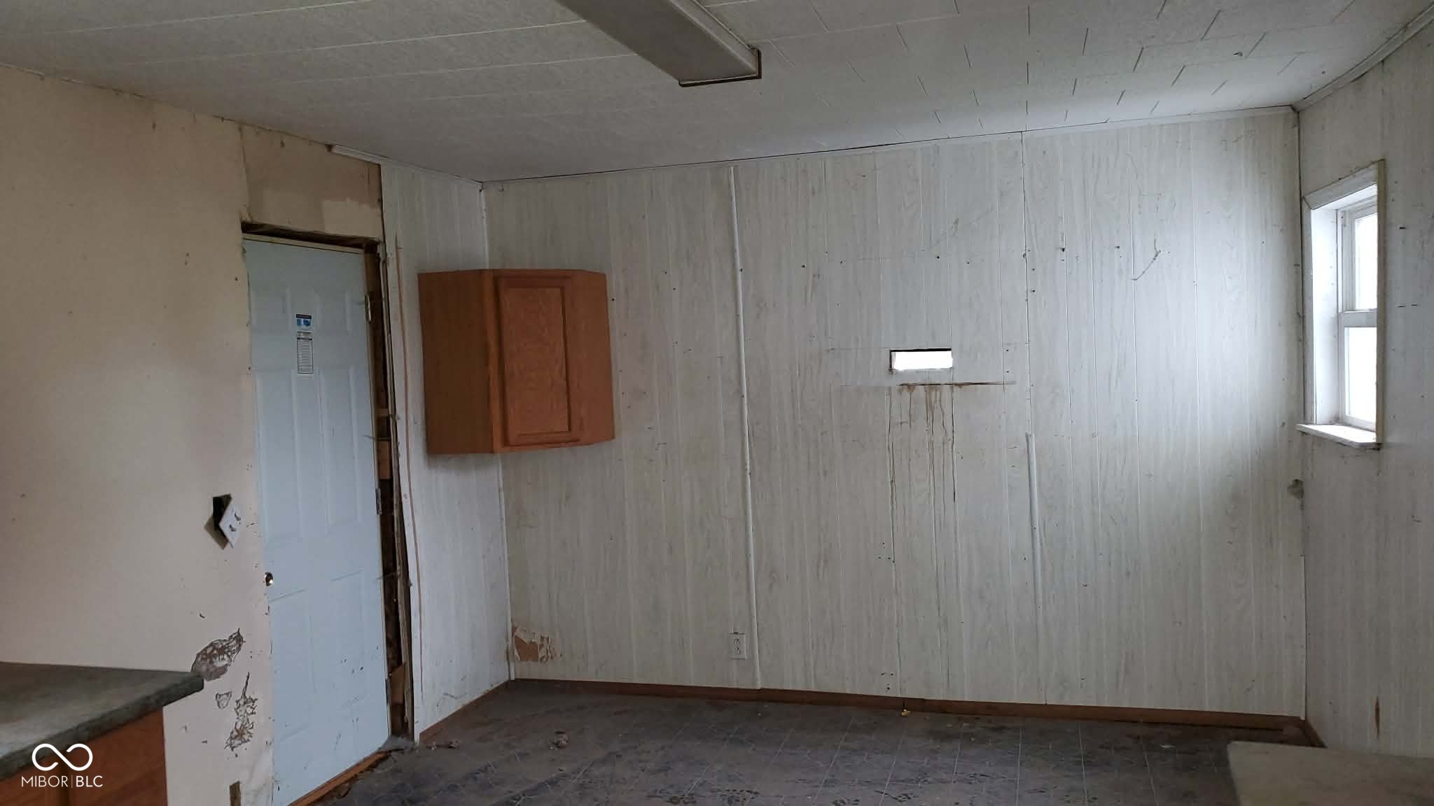 355 West Commerce Street Dunkirk, IN 47336 - Photo 14 of 25