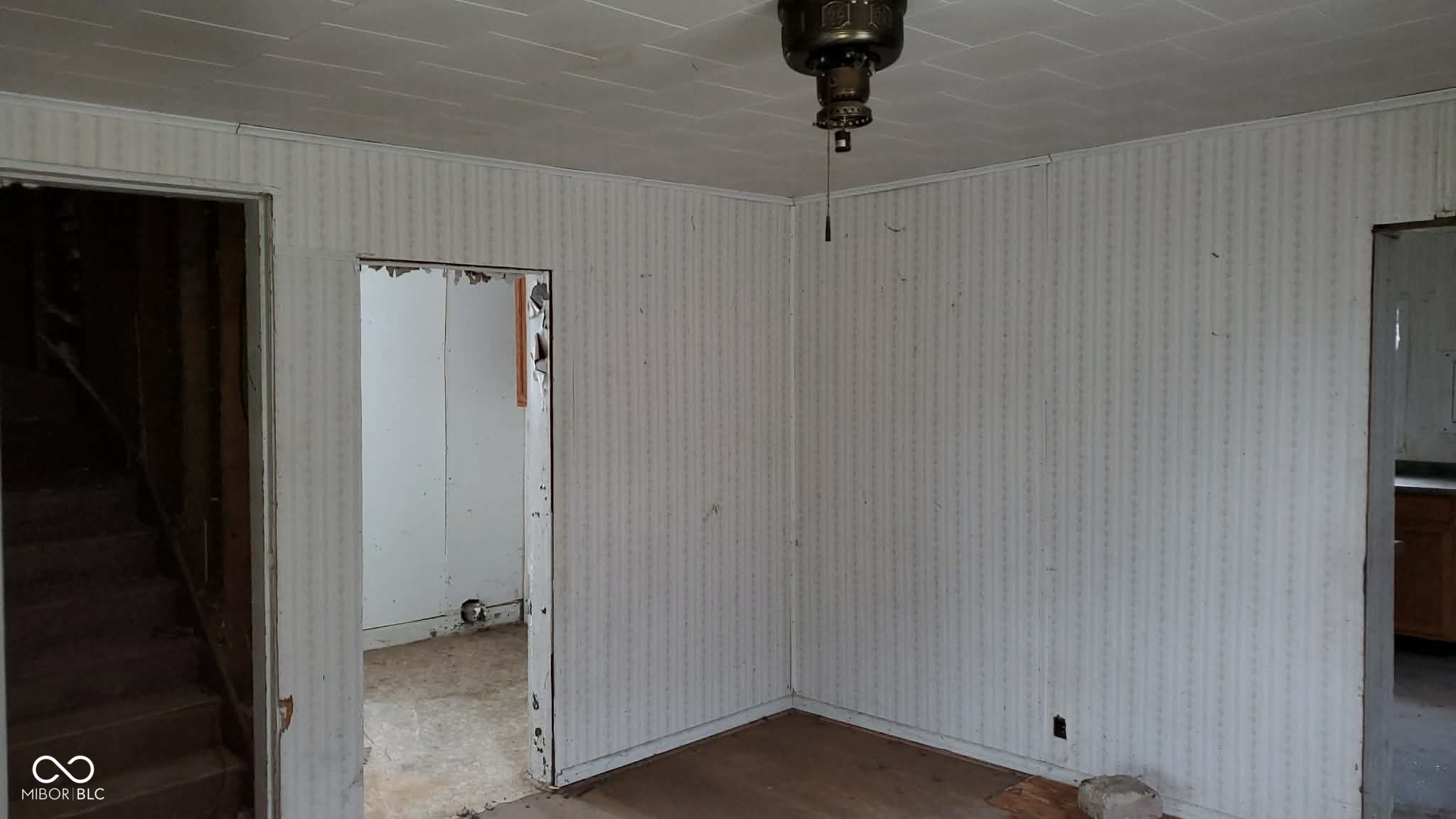 355 West Commerce Street Dunkirk, IN 47336 - Photo 17 of 25