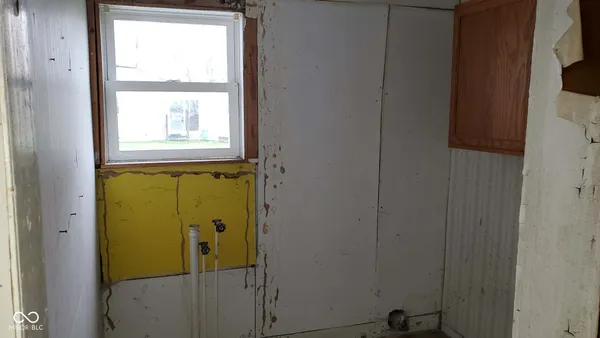 $49,900 | 355 West Commerce Street, Dunkirk, IN 47336