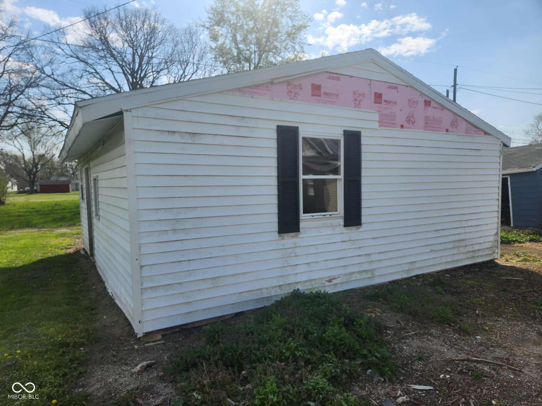 355 West Commerce Street Dunkirk, IN 47336 - Photo 8 of 25