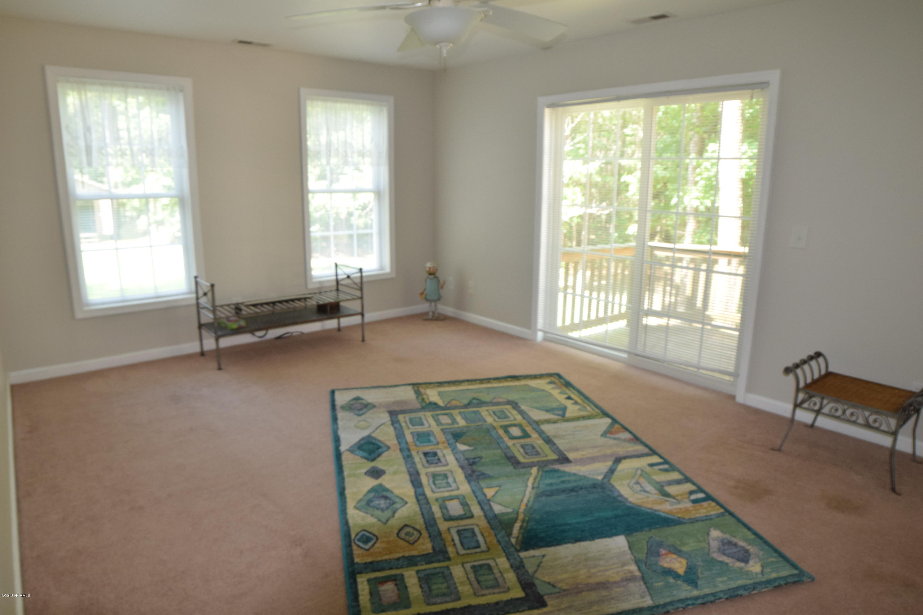 4601 Merrimon Road Beaufort, NC 28516 - Photo 14 of 39 Second Bedroom
