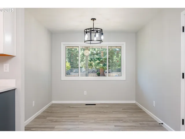 $479,900 | 3537 Southeast 128th Avenue, Portland, OR 97236