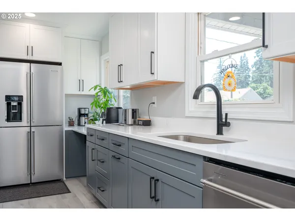 $470,000 | 3537 Southeast 128th Avenue, Portland, OR 97236