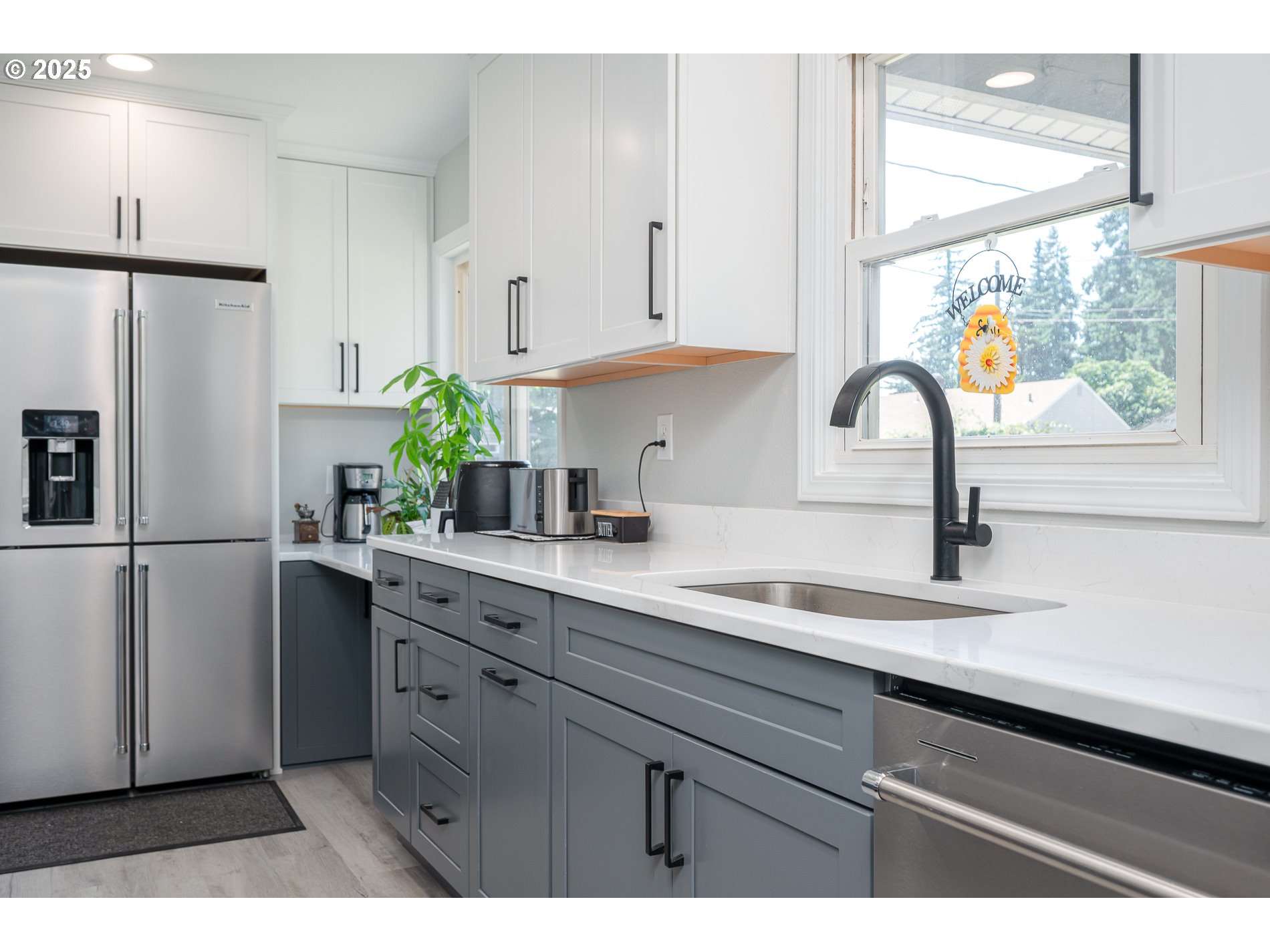 3537 Southeast 128th Avenue Portland, OR 97236 - Photo 15 of 45