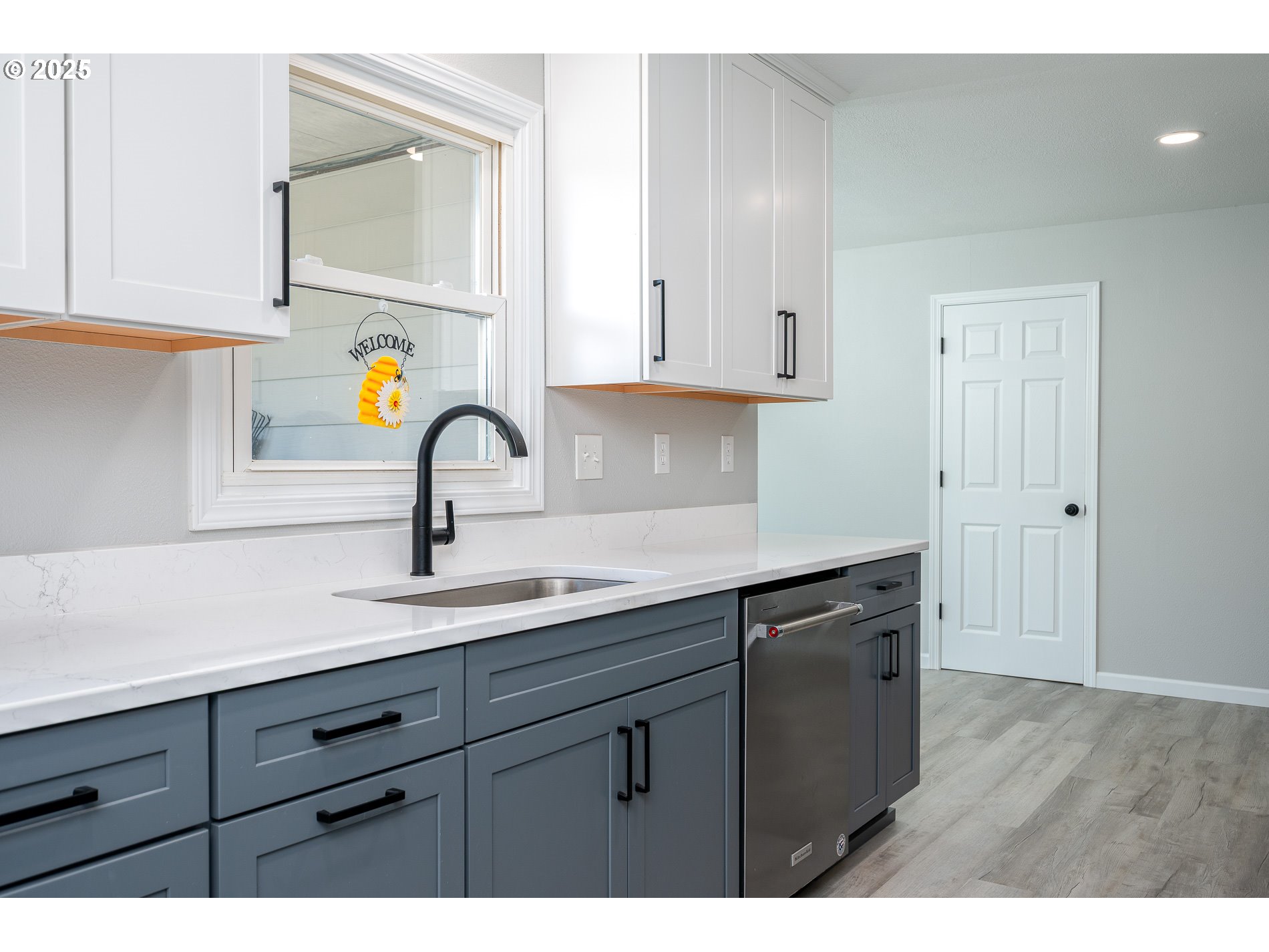 3537 Southeast 128th Avenue Portland, OR 97236 - Photo 17 of 45