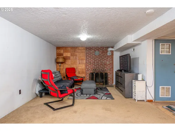 $470,000 | 3537 Southeast 128th Avenue, Portland, OR 97236