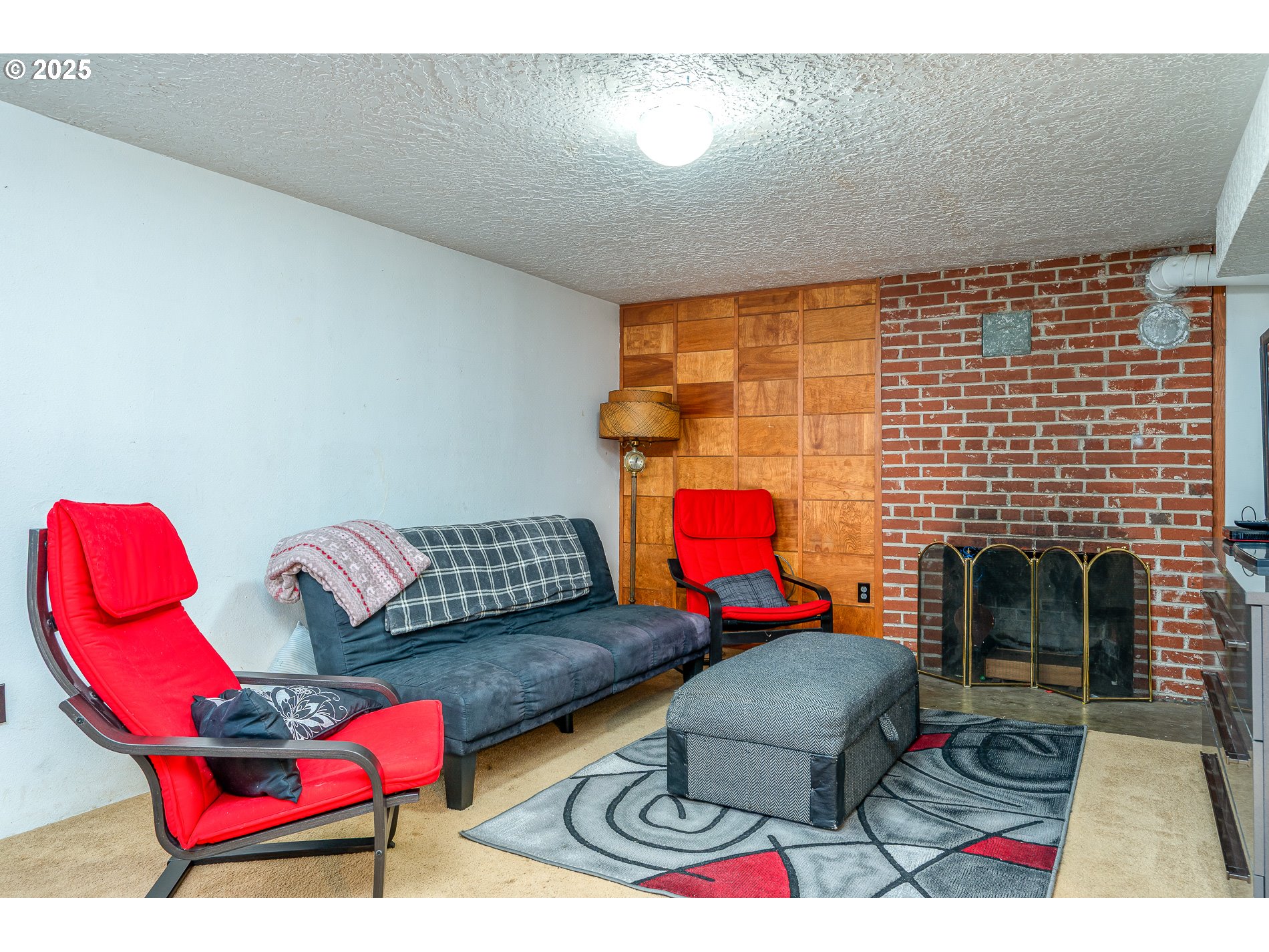 3537 Southeast 128th Avenue Portland, OR 97236 - Photo 26 of 45