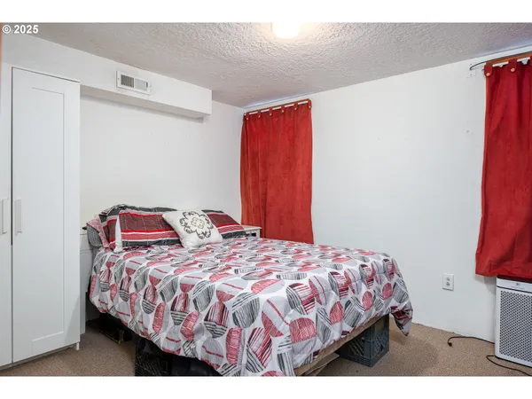 $470,000 | 3537 Southeast 128th Avenue, Portland, OR 97236