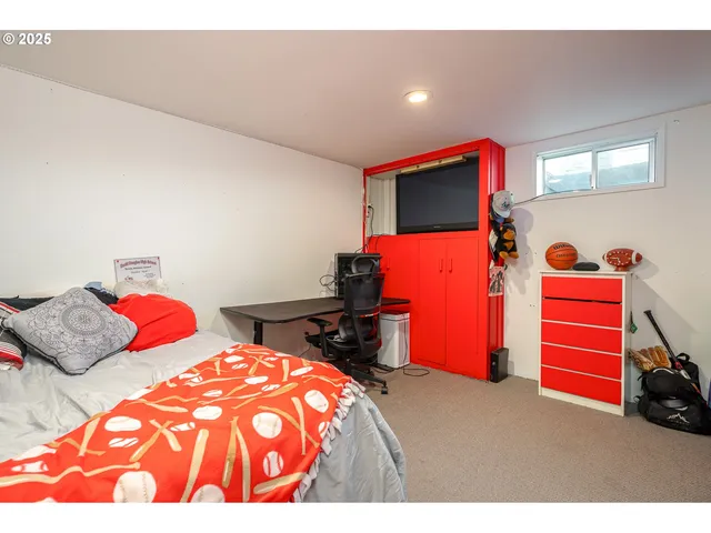 $479,900 | 3537 Southeast 128th Avenue, Portland, OR 97236