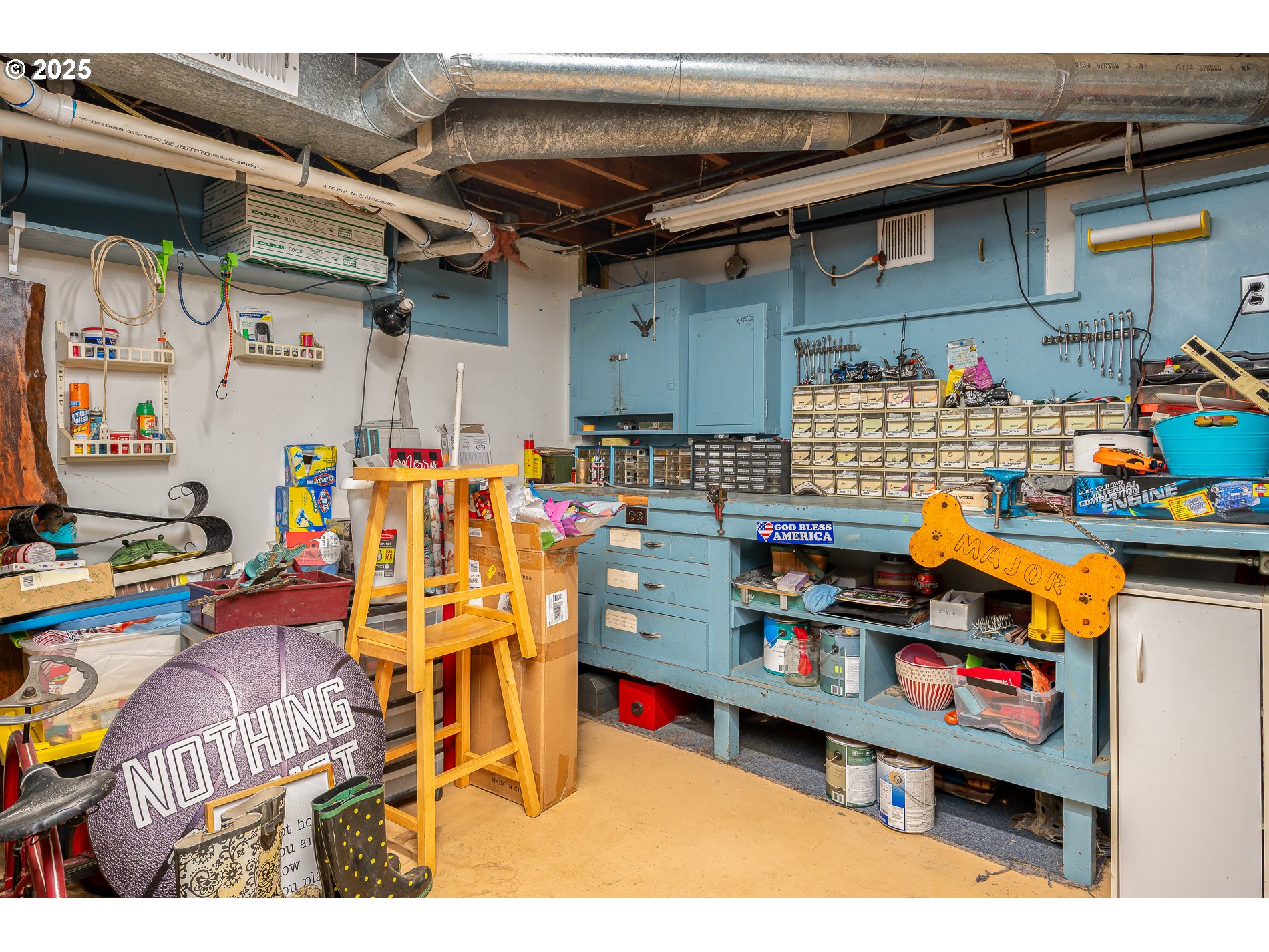 3537 Southeast 128th Avenue Portland, OR 97236 - Photo 31 of 45