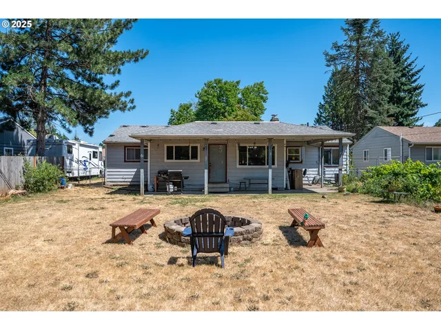 $479,900 | 3537 Southeast 128th Avenue, Portland, OR 97236