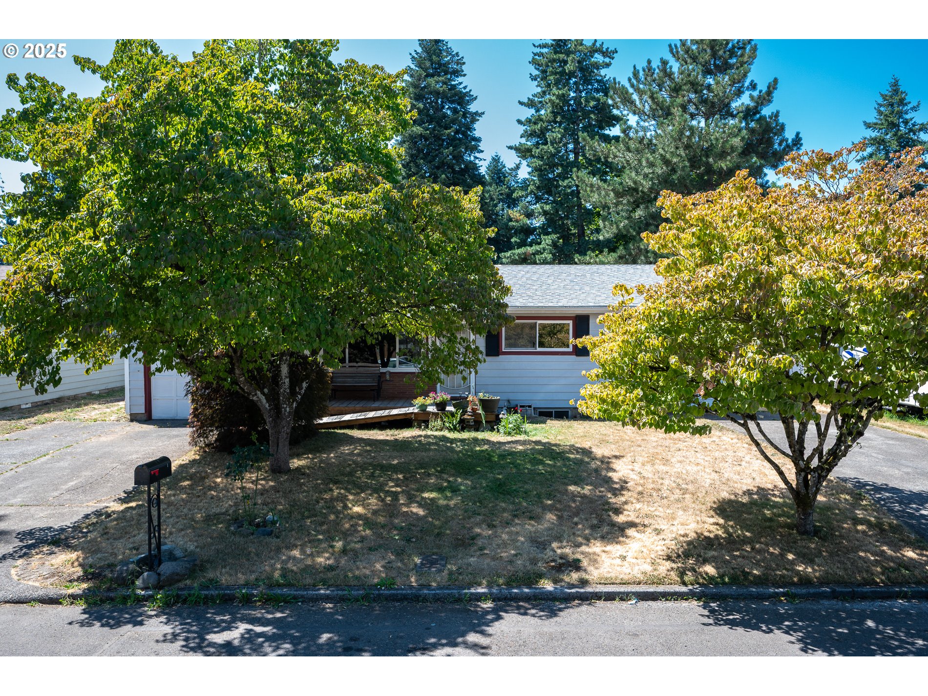 3537 Southeast 128th Avenue Portland, OR 97236 - Photo 4 of 45