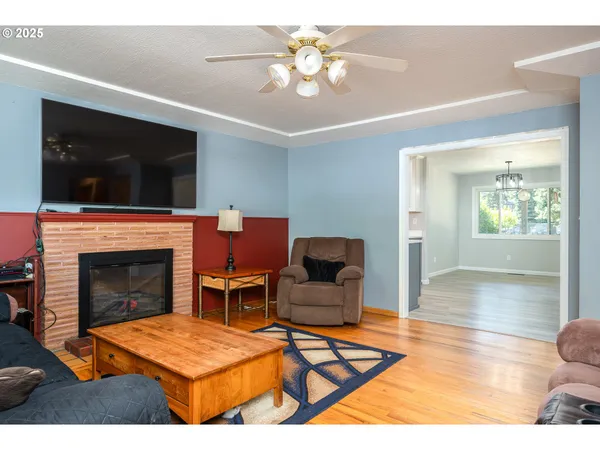 $470,000 | 3537 Southeast 128th Avenue, Portland, OR 97236