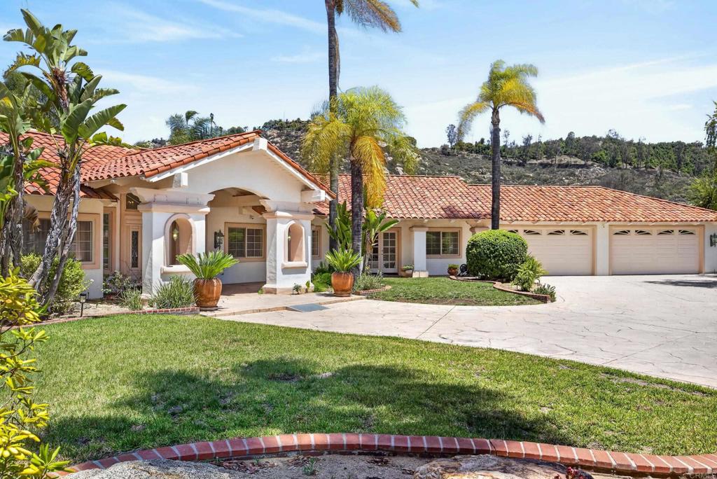 29629 Castleridge Road Valley Center, CA 92082 - Photo 2 of 45