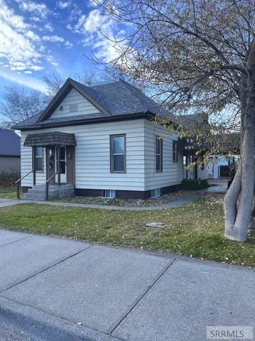 $315,000 | 141 South Birch Street, Blackfoot, ID 83221