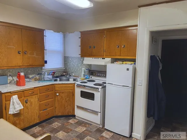 $315,000 | 141 South Birch Street, Blackfoot, ID 83221