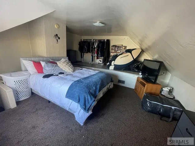 $315,000 | 141 South Birch Street, Blackfoot, ID 83221