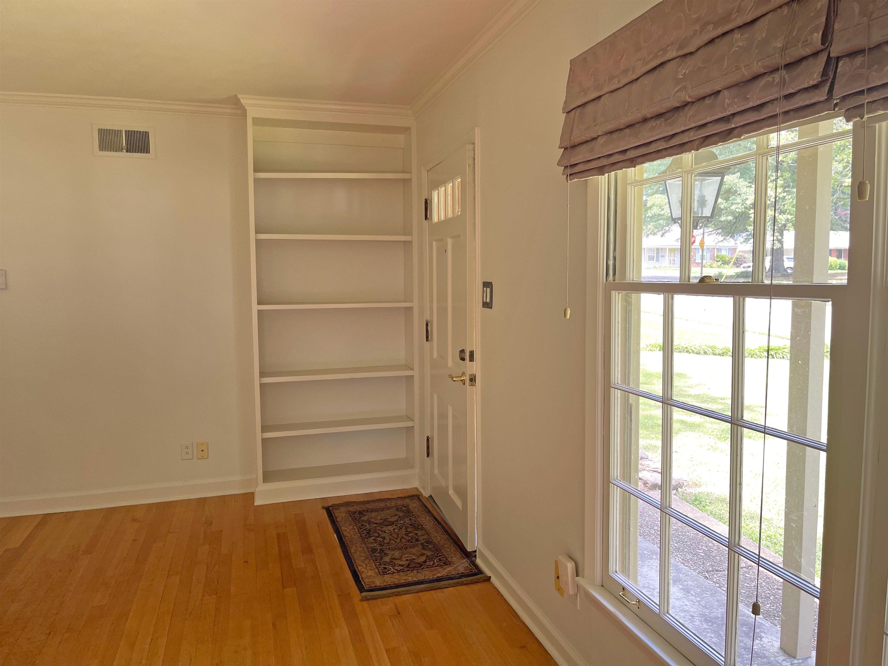 1502 Wheaton Street Memphis, TN 38117 - Photo 4 of 20