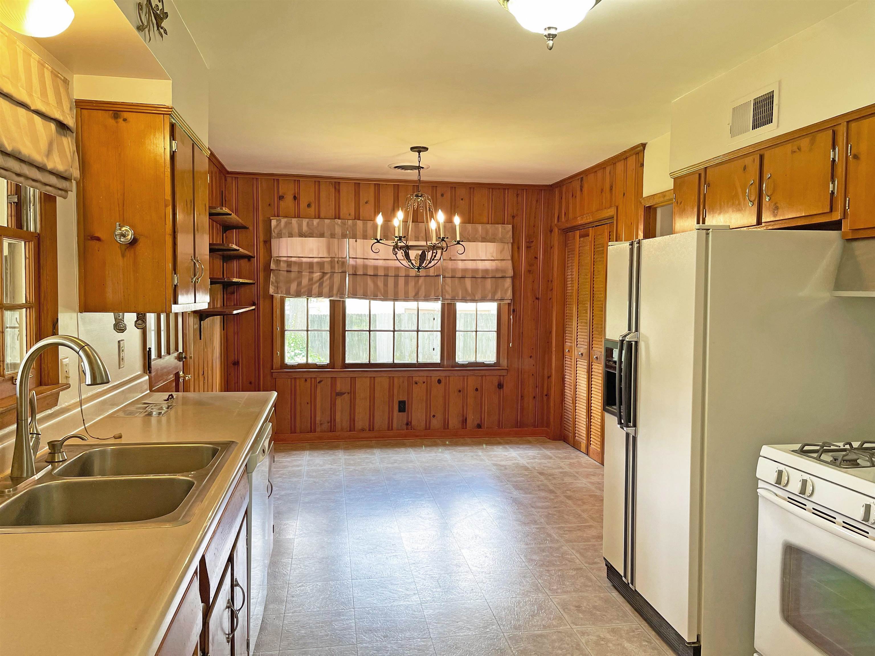 1502 Wheaton Street Memphis, TN 38117 - Photo 8 of 20