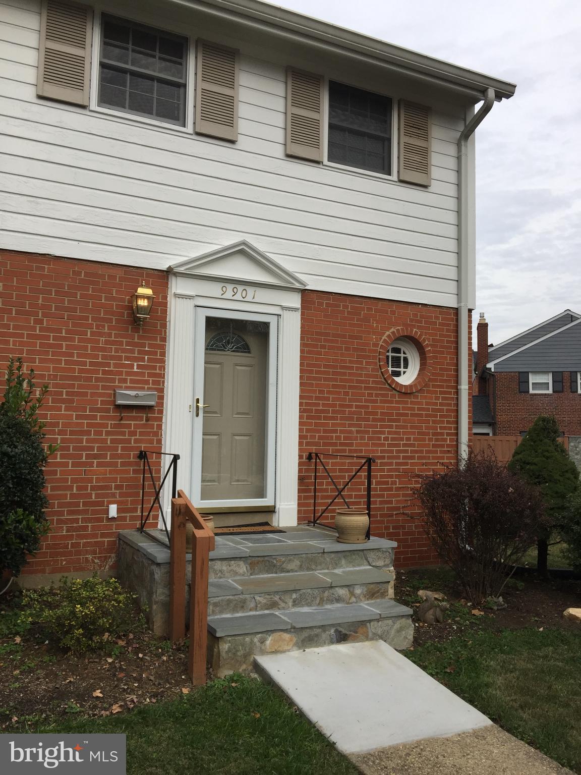 9901 Fernwood Road Bethesda, MD 20817 - Photo 3 of 7